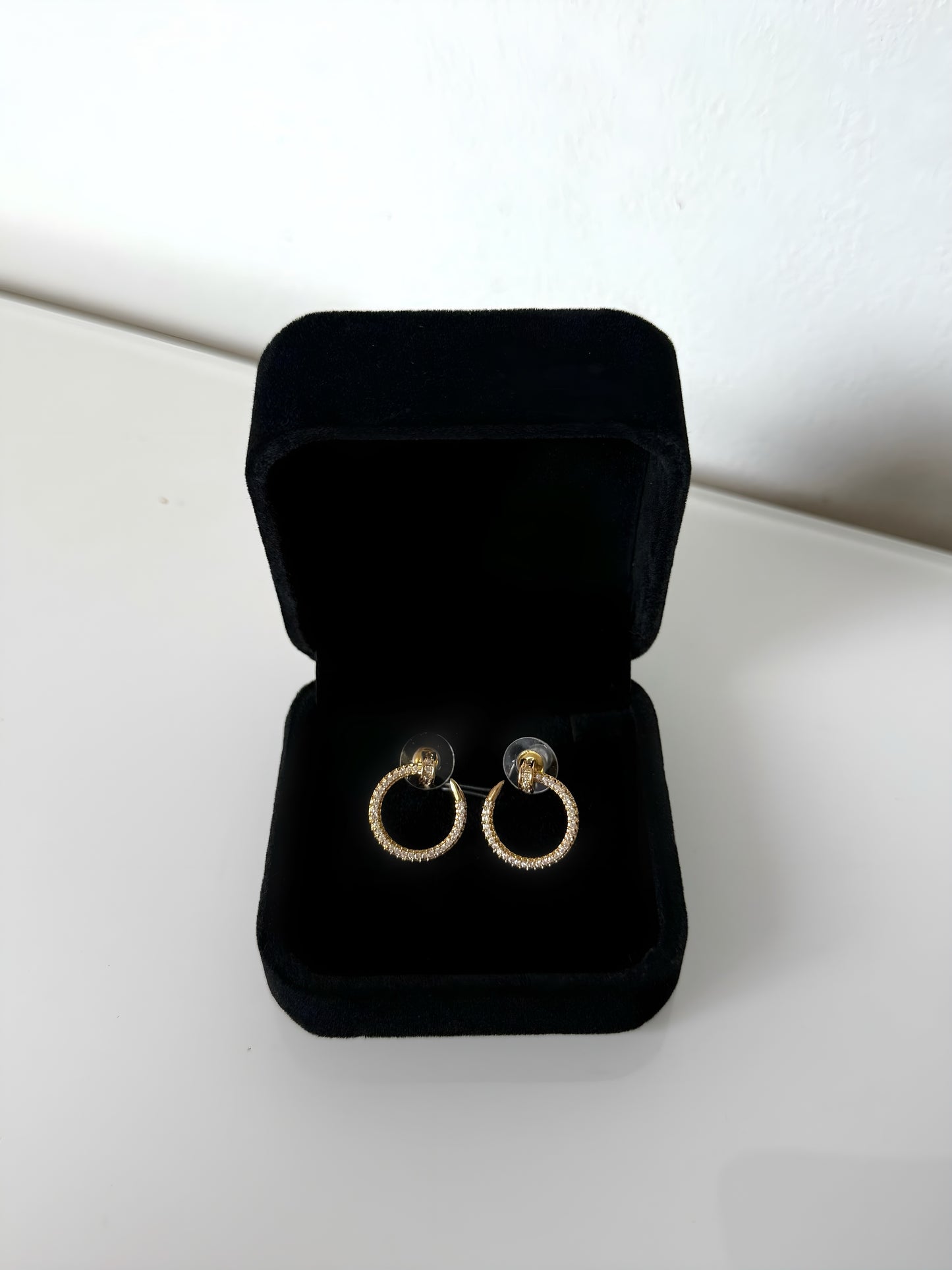 Collier Cercle Doré avec boucles d’oreilles offertes