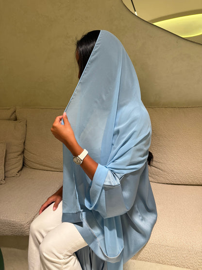 Abaya Bleu Ciel Satiné - Ensemble 3 pièces