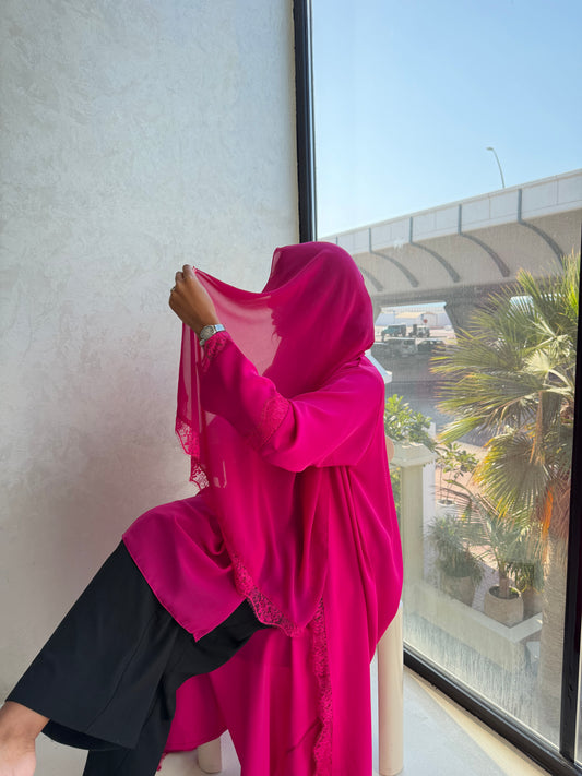 Abaya Fushia en dentelle - Ensemble 2 pièces
